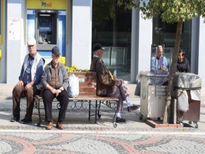 Rize'de 65 Yaş ve Üzeri Sokağa Çıkma Yasağından Etkilenecek Kişi Sayısı