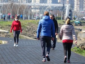 Trabzonlular Korona Virüs Önlemlerini Dikkate Aldı, Sokağa Çıkmadı