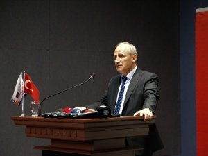 Bakan Turhan’dan Sağlık Çalışanlarına "Ücretsiz Ulaşım" Müjdesi