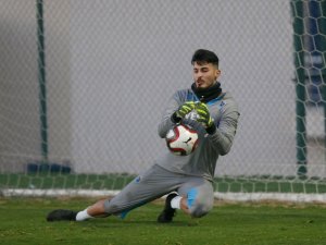 Uğurcan Çakır, Sosyal Medyada Sevenleriyle Buluştu
