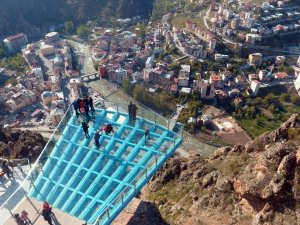 Torul Kalesi Cam Seyir Terasına Korona Virüs Ayarı
