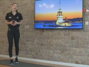İstanbul Evinde Spor Yapıyor