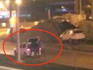 Samsun’da 2 Kişi Tarafından Dövülerek Aracın Bagajına Koyulan Genci Polis Kurtardı