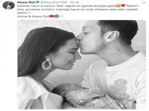 Mesut Özil Baba Oldu