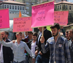 Rizeli Gençler 'Uyuşturucuya Hayır' Gösterisi Yaptı