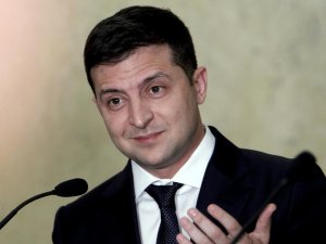 Ukrayna Devlet Başkanı Zelenskiy Halka Seslendi: “Çocuk Gibi Darılmayın”