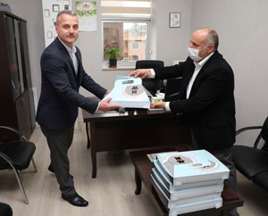 Rize'de Bin Sağlık Çalışanına Baklava İkram Edildi