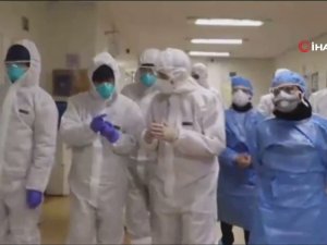 Rusya’da Bir Hastanede 180 Doktora Korona Virüs Bulaştı