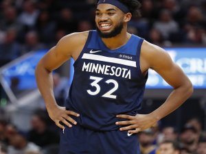 Karl-anthony Towns’ın Annesi, Korona Virüs Nedeniyle Hayatını Kaybetti