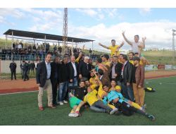 Yalova Süper Amatör Küme’nin Şampiyonu Altınova Belediyespor