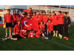 Samsunspor’dan "23 Nisan" Kutlaması
