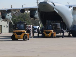 Türkiye’den Somali’ye Malzeme Yardımı