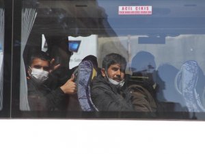 Sınırdan Geçemeyen Göçmenler Samsun’a Getirildi