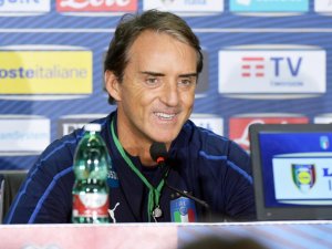 Mancini: "İbrahimovic, Messi Ve Ronaldo İle Aynı Seviyede"