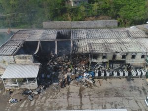 Balık Fabrikasındaki Yangının Boyutu Gün Ağarınca Ortaya Çıktı