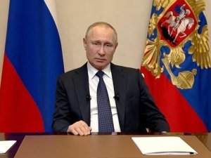 Putin’den Covid-19 Açıklaması: "Henüz Zirveyi Görmedik"