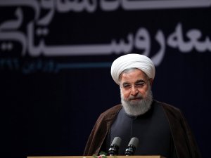 Ruhani: “Petrol Fiyatlarındaki Düşüşten Biz De Zarar Görüyoruz”