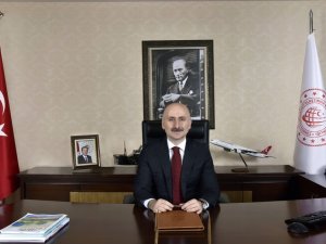 Bakan Karaismailoğlu, Rusya Ulaştırma Bakanı İle Görüştü