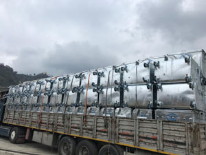 Rize'de Köylere 500 Çöp Konteynırı ve 200 Plastik Çöp Kutusu Dağıtıldı