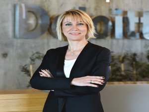 Petrol Ve Elektrik Sektörleri, Dünya Ekonomisinin Gidişatına Yön Verecek