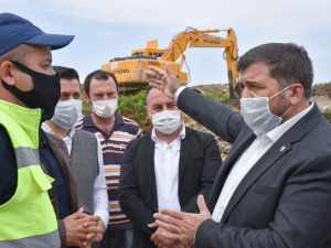 Giresun Sahilinde 35 Yıldır Biriktirilen Çöp Yığınları Ve Molozlar Temizleniyor