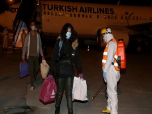 Bosna Hersek ve Hırvatistan'dan getirilen 118 Türk vatandaşı Erzurum'daki yurtlara yerleştirildi