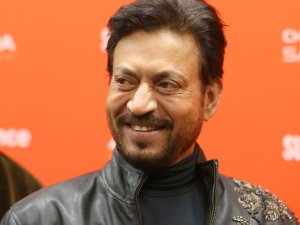 Bollywood Oyuncusu Khan 53 Yaşında Hayatını Kaybetti