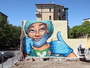 İtalya’da Son 24 Saatte Covid-19’dan 323 Ölüm