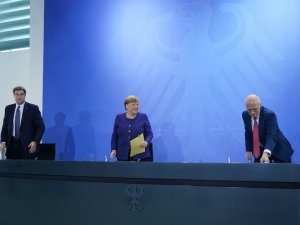 Almanya, Korona Önlemlerini Kademeli Olarak Gevşetmeye Devam Ediyor