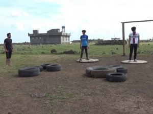 Derikli Gençler Survivor Parkuru Kurup Yarıştı