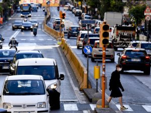 İtalya’da Normalleşme Süreci Kademeli Olarak Başladı