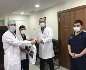 Rize'de Koronavirüsü Yenen 4 Doktor Plazma Bağışçısı Oldu