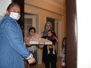 Akçaabat Belediyesinden Yeni Doğan Bebeklere "Hoş Geldin" Hediyesi