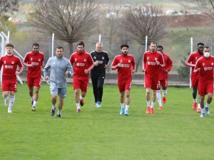 Sivasspor Sahaya İndi