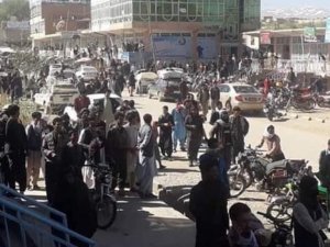 Afganistan’da Covid-19 İçin Haksız Gıda Yardımı Protestosu: 7 Ölü, 14 Yaralı