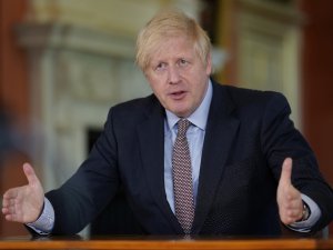 İngiltere Başbakanı Johnson: "Karantinayı Bitirme Zamanı Değil"