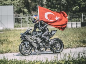 Kenan Sofuoğlu’nun Hayat Hikayesi Film Oldu