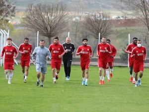 Sivasspor’a Virüs Testi Yapılacak
