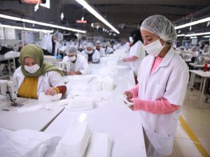 Tekstil Sektörü Bez Maskeye İhracat İznini Değerlendirdi