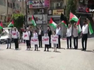 Filistinliler İşgalin 72. Yılında Ramallah’ta Bir Araya Geldi