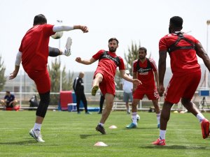 Sivasspor’da Tedbirli İdman Devam Ediyor
