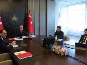 Cumhurbaşkanlığı Kabinesi Video Konferansla Toplandı
