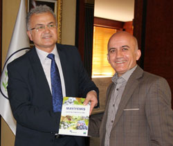 Likapa’nın Yazarından Başkan Kasap’a Likapa Dersi !