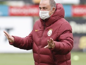 Galatasaray, Günü Çift İdmanla Tamamladı