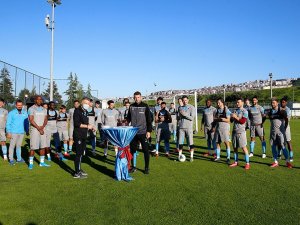 Hüseyin Çimşir’e Sürpriz Doğum Günü