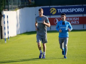 Trabzonspor Günü Çift Antrenmanla Tamamladı