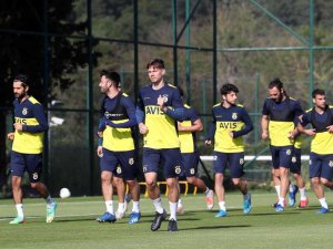 Fenerbahçe, 3 Haziran’a Kadar Riva’da Çalışacak