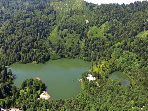 Borçka Karagöl Yeniden Ziyaretçilerini Ağırlamaya Başladı