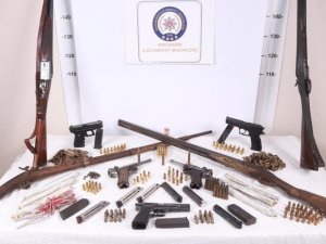 Trabzon’da 7 Ayrı Adrese Kaçak Silah Operasyonu