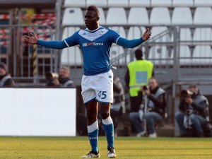 Brescia, Balotelli’nin Sözleşmesini Feshetti